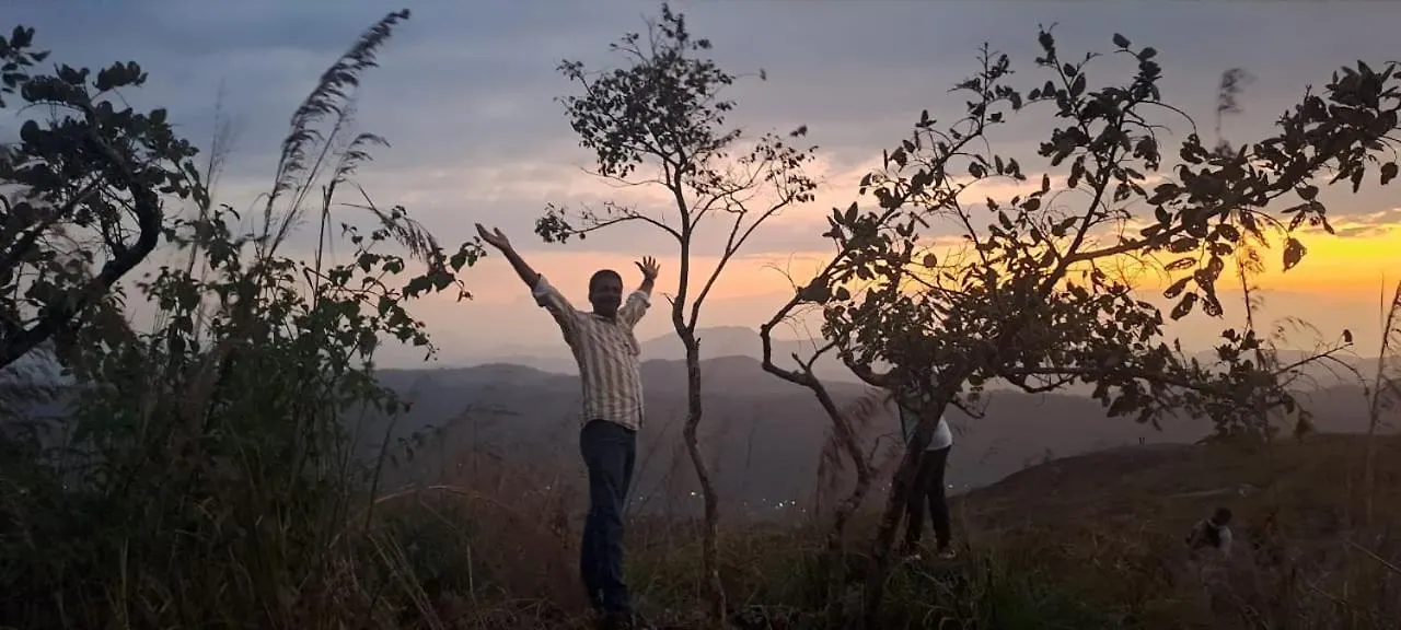 Luxury tent 9 Acre Woods - Farm House, Tent & Huts Hotel Munnar India